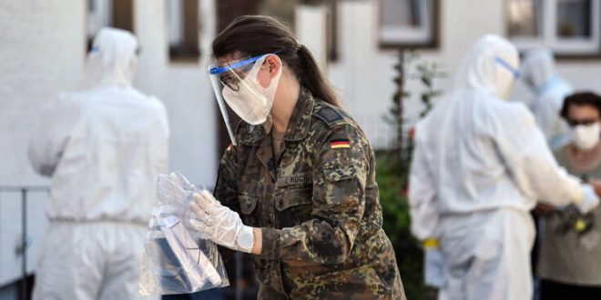 Άλλοι 13 θάνατοι λόγω COVID-19 στη Γερμανία - Αγγίζουν τις 9.000 οι νεκροί στη χώρα