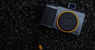 Η compact φωτογραφική που τα κάνει όλα απλά