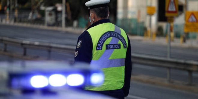 Ένας νεκρός και δύο τραυματίες σε τροχαίο στην Αθηνών-Θεσσαλονίκης
