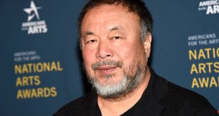 Ai Weiwei: Θα καταλήξεις ένα είδος Ναζί αν δεν μπορείς να επιτρέπεις σε κάποιες ιδέες να εκφράζονται