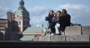 Σουηδία: Περίπου 3.700 άνθρωποι βρέθηκαν... κατά λάθος θετικοί με κορονοϊό