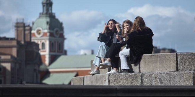 Σουηδία: Περίπου 3.700 άνθρωποι βρέθηκαν... κατά λάθος θετικοί με κορονοϊό