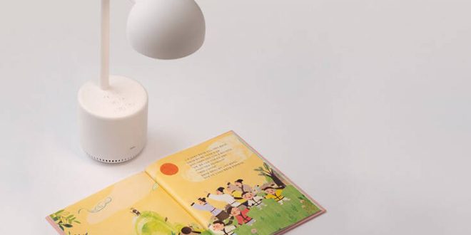 Clova Lamp, η λάμπα που «διαβάζει» στα παιδιά τα παραμύθια τους