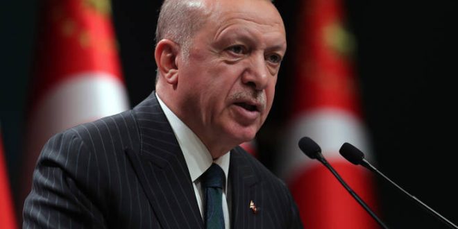 Ο Ερντογάν υπόσχεται πλήρη στήριξη στο Αζερμπαϊτζάν στον απόηχο των βίαιων συγκρούσεων στο Ναγκόρνο-Καραμπάχ