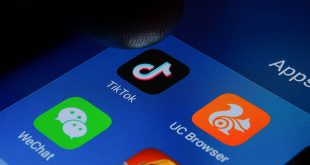 Ο Τραμπ κηρύσσει ανένδοτο σε TikTok και WeChat: Από την Κυριακή θα απαγορεύονται τα downloads από Αμερικάνους