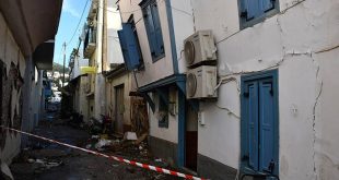 Αλληλεγγύη από Παρίσι και Βερολίνο σε Αθήνα και Άγκυρα μετά τον φονικό σεισμό