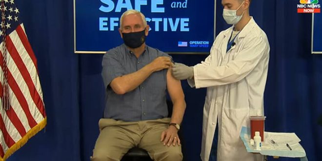 ΗΠΑ: Εμβολιάστηκε σε ζωντανή μετάδοση ο απερχόμενος αντιπρόεδρος Μάικ Πενς