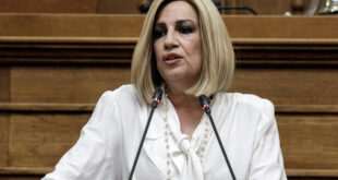 Γεννηματά: Ο κ. Μητσοτάκης προσπαθεί να κρύψει την ήττα του - Έσπευσε να συμφωνήσει αμαχητί
