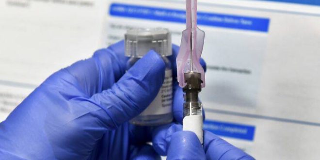 Κορονοϊός στην Ελλάδα: Φτάνουν αύριο άλλες 83.850 δόσεις του εμβολίου των Pfizer / BioNTech