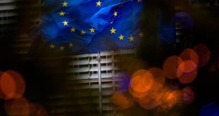 Brexit: Οι ευρωβουλευτές εκτιμούν πως είναι «αδύνατο» να επικυρώσουν εγκαίρως μια συμφωνία