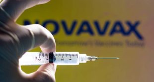 Εμβόλιο Novavax: Η ΕΕ ολοκληρώνει τις προκαταρκτικές συνομιλίες για την αγορά έως 200 εκατ. δόσεων