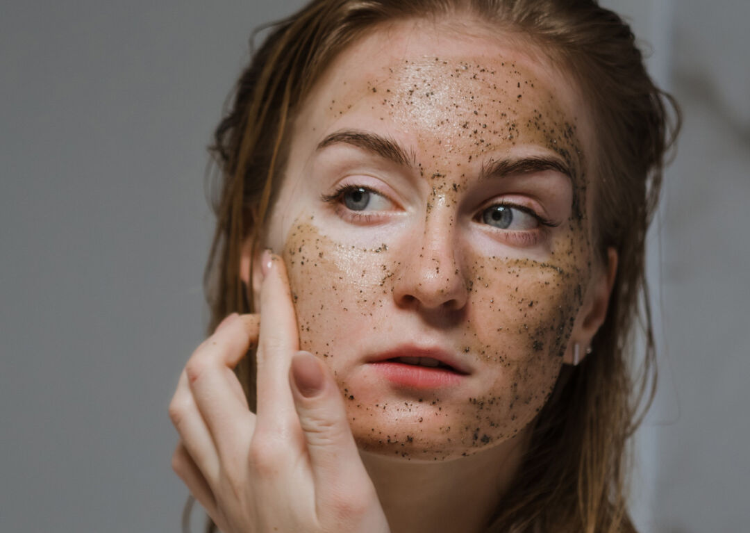 FACE SCRUB