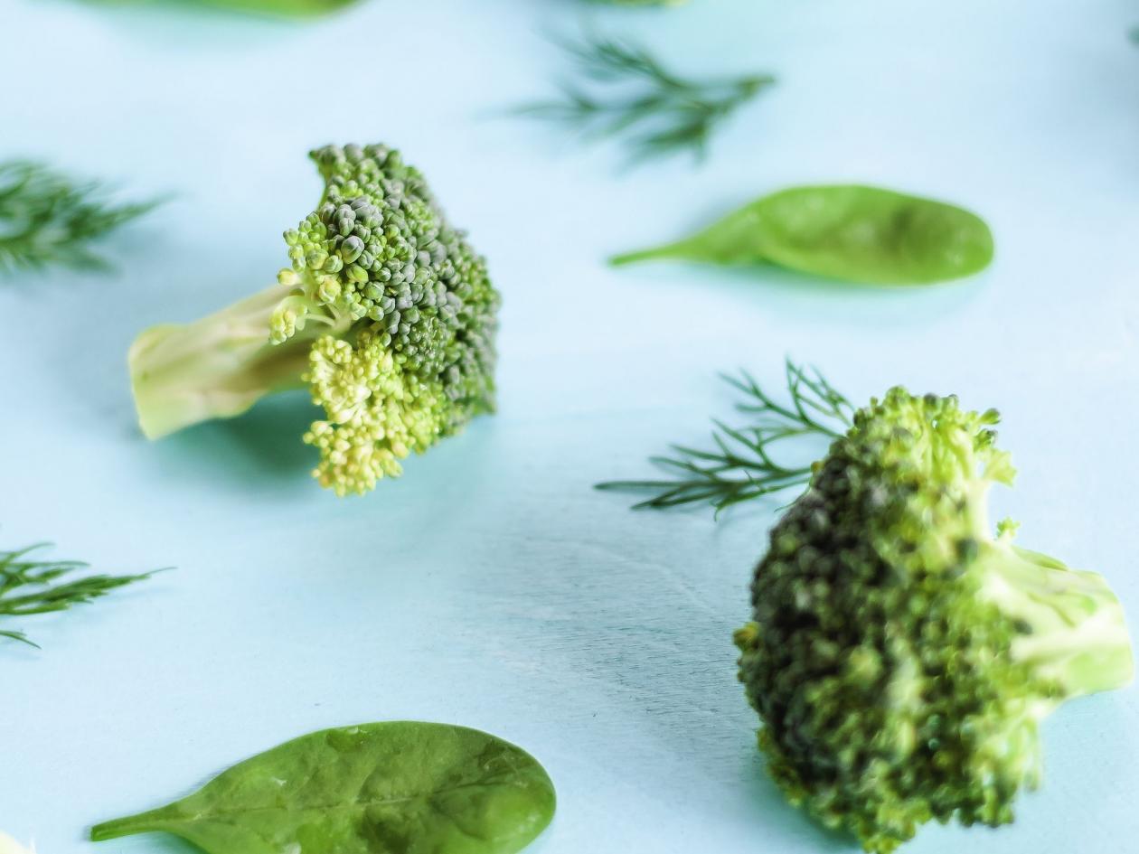 Pattern Of Broccoli, Spinach, Fennel, Vegetarian, Healthy Eating Concept