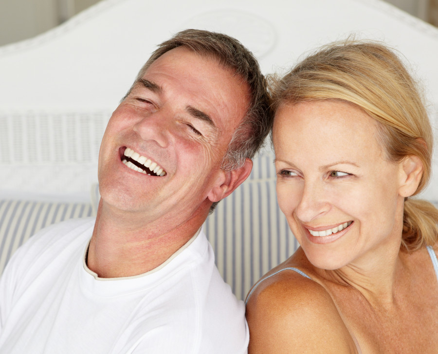 couple-bed
