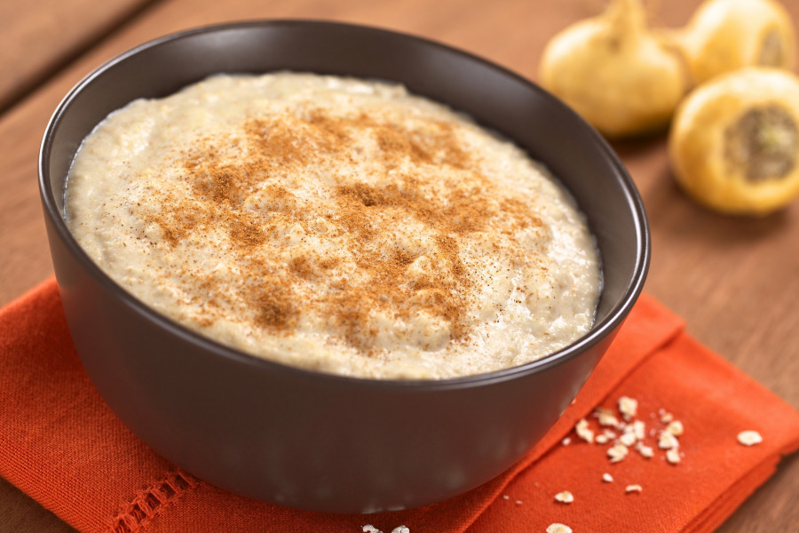Maca-Oatmeal-Porridge-Cinnamon